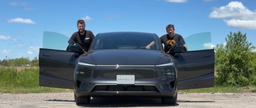 Автопилот Tesla стал ещё лучше: систему уже официально разрешили в 12 странах
